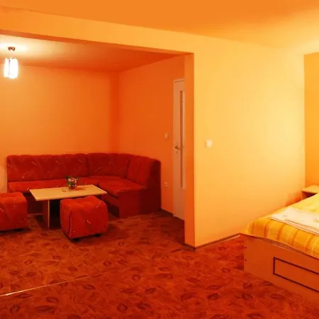 Otel Tourist Center Momina Krepost Tırnova
