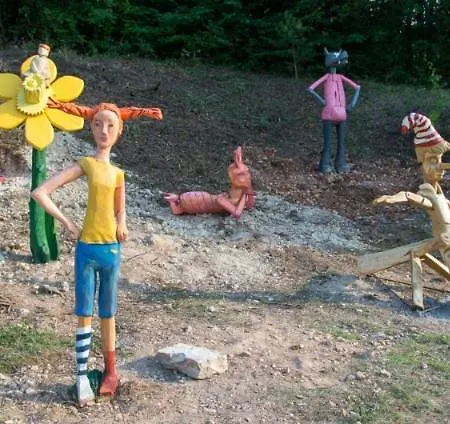 Tourist Center Momina Krepost Veliko Tărnovo